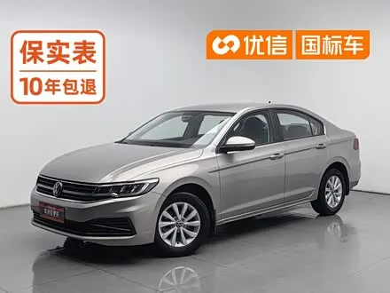 VOLKSWAGEN BORA 2021