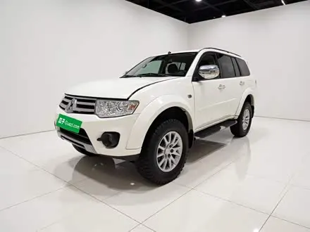 Mitsubishi Pajero Sport — из Китая под ключ