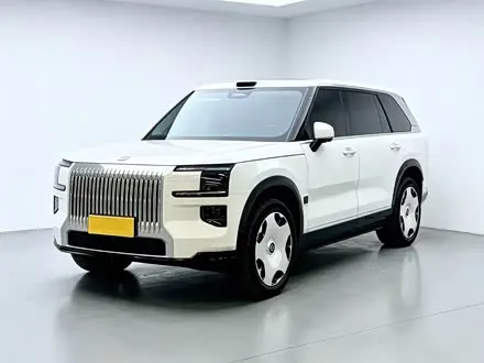 ZEEKR 9X 2025