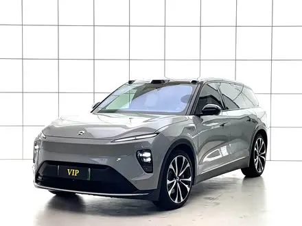NIO ES8 2023
