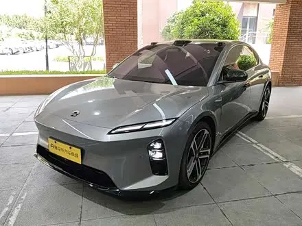 NIO ET5 2025