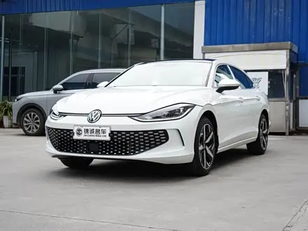 VOLKSWAGEN LAMANDO 2025