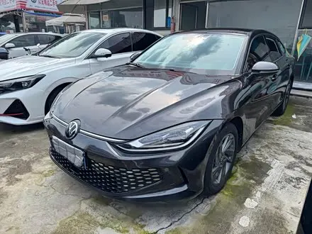 VOLKSWAGEN LAMANDO 2023