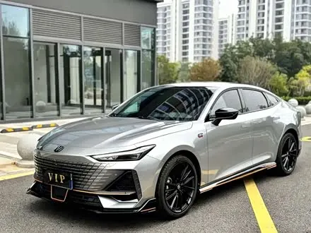 CHANGAN UNI-V 2023