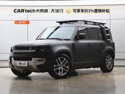 LAND ROVER DEFENDER 2024