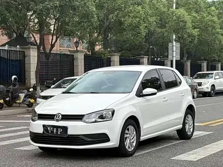 VOLKSWAGEN POLO 2018