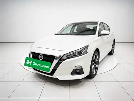 NISSAN TEANA 2021