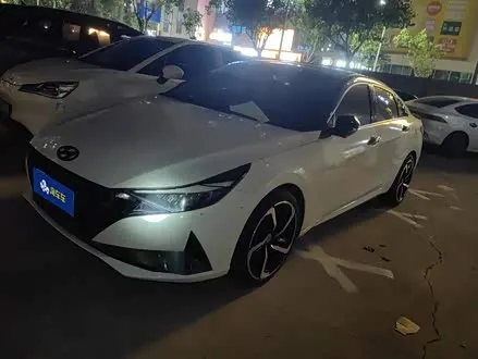HYUNDAI ELANTRA 2021
