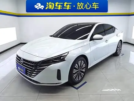 NISSAN TEANA 2022