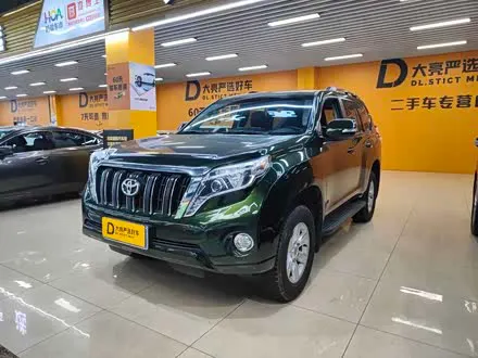 TOYOTA PRADO 2016