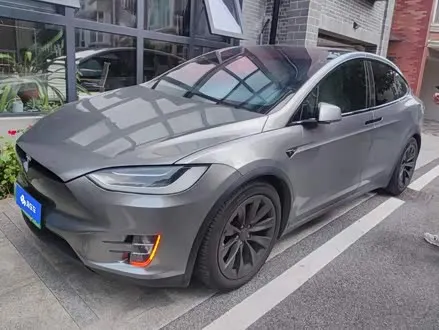 TESLA MODEL X 2016
