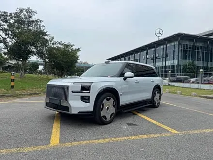 ZEEKR 9X 2025