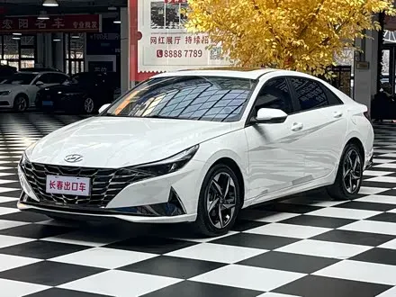 HYUNDAI ELANTRA 2022