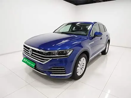 VOLKSWAGEN TOUAREG 2019