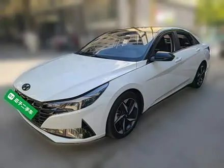 HYUNDAI ELANTRA 2022