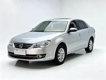 VOLKSWAGEN BORA 2012