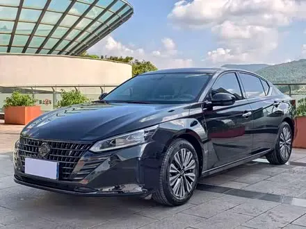 NISSAN TEANA 2024