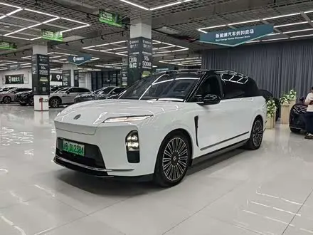 NIO ES8 2026