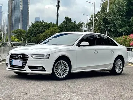 AUDI A4L 2016 — 100 000 км, Китай — под ключ — фото 1