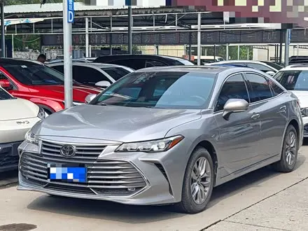 TOYOTA AVALON 2019