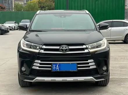 TOYOTA HIGHLANDER 2018