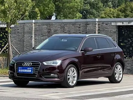 AUDI A3 2016 — 30 000 км, Китай — под ключ — фото 1
