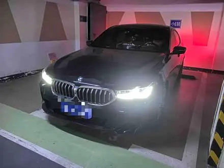 BMW 6 SERIES GT 2021