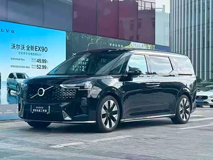 Volvo EM90 — из Китая под ключ