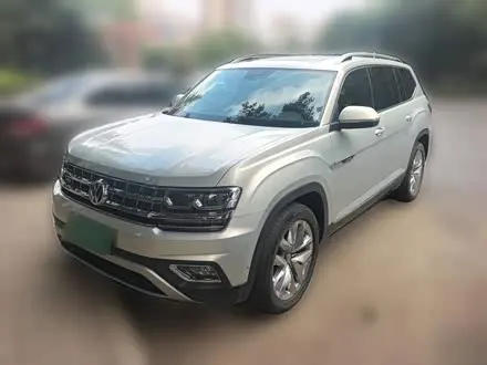 VOLKSWAGEN TERAMONT 2017