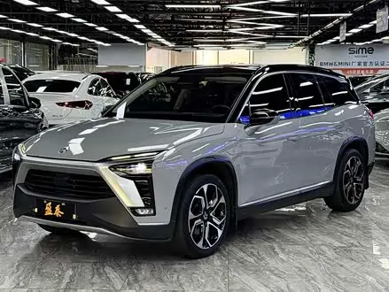 NIO ES8 2020