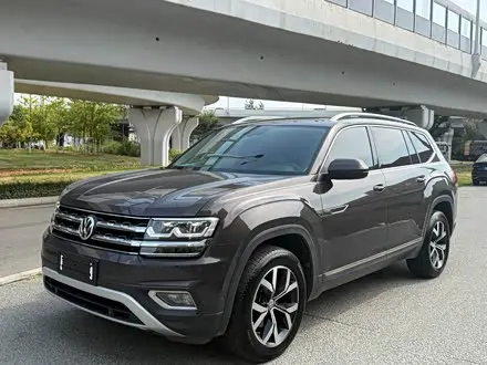 VOLKSWAGEN TERAMONT 2017