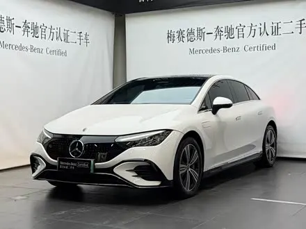 MERCEDES-BENZ EQE 2025
