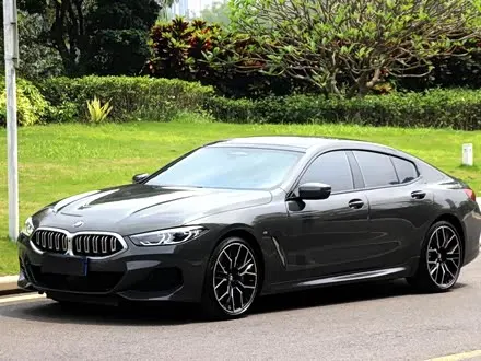 BMW 8 SERIES 2022