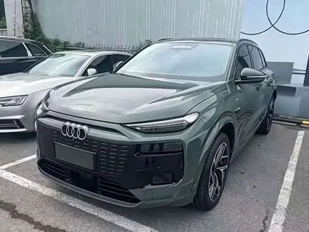 AUDI Q6L E-TRON 2026