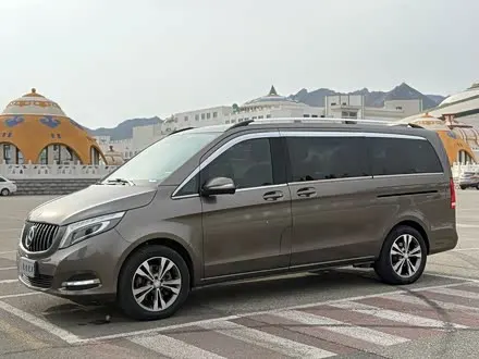 MERCEDES-BENZ V-CLASS 2017