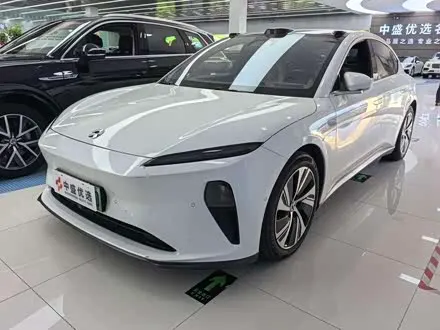 NIO ET5 2022