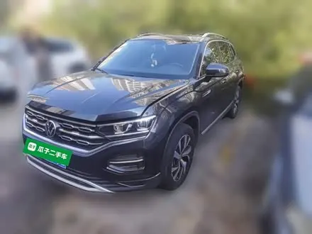 VOLKSWAGEN TAYRON 2021