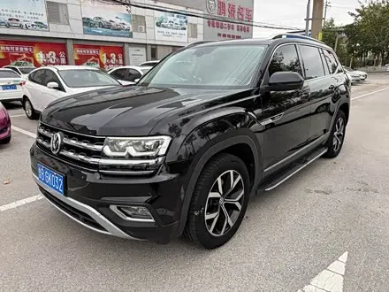 VOLKSWAGEN TERAMONT 2019