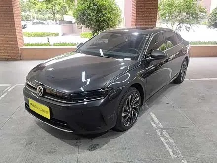 VOLKSWAGEN SAGITAR 2026