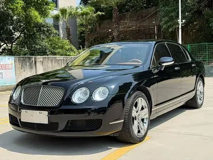 BENTLEY FLYING SPUR 2005