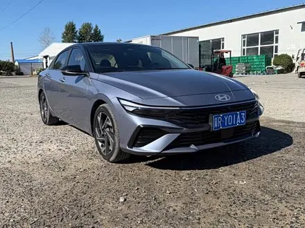 HYUNDAI ELANTRA 2023
