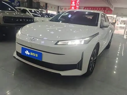 CHANGAN QIYUAN A05 CLASSIC 2025