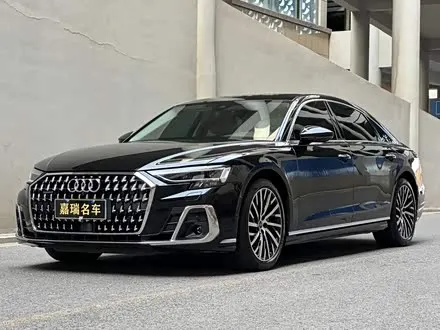 AUDI A8 2024