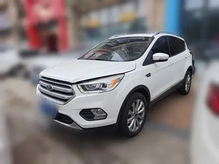 FORD KUGA 2017