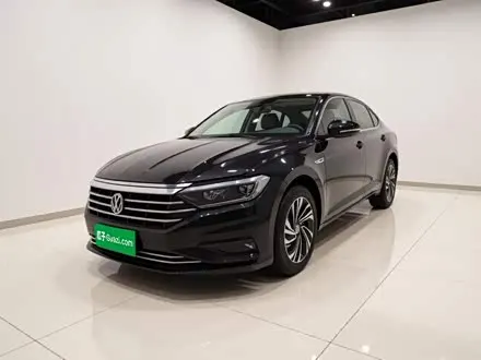 VOLKSWAGEN SAGITAR 2021