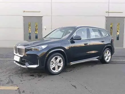 BMW IX1 — из Китая под ключ