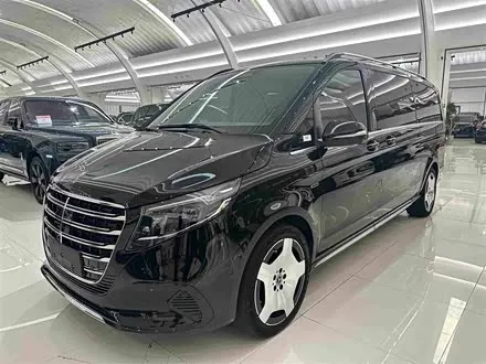 MERCEDES-BENZ V-CLASS 2024