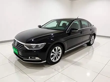 VOLKSWAGEN MAGOTAN 2019