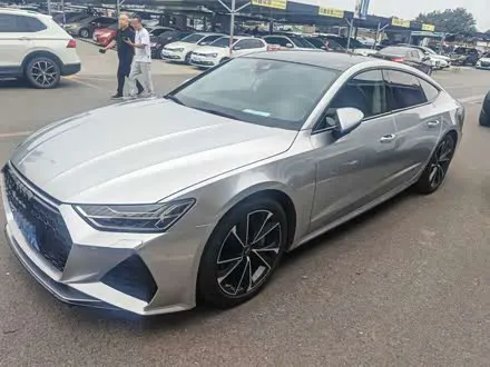 AUDI A7 2021