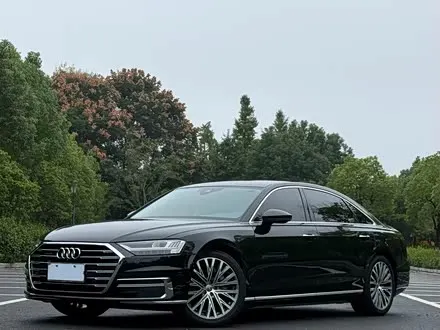 AUDI A8 2019